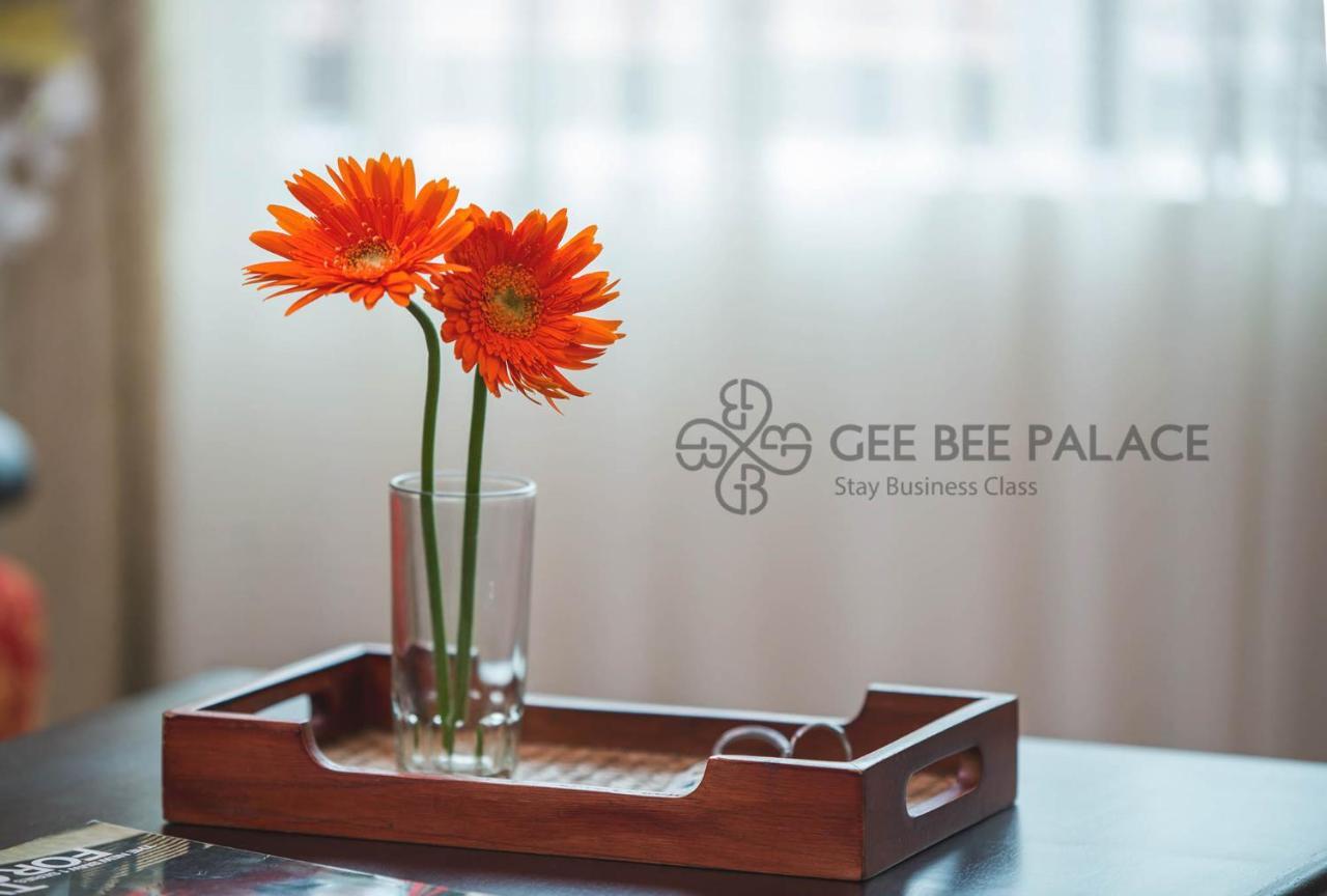 Gee Bee Palace Angamali Eksteriør bilde